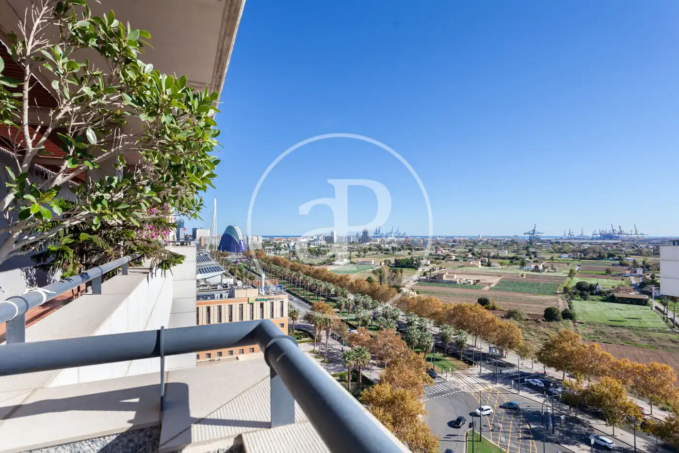 Vista exterior de Ático en venta en Valencia con Aire acondicionado, Calefacción y Terraza
