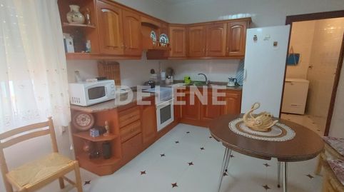 2512 CASA DE 200M2 CON PATIO Y GARAJE, EN AGRAMÓN