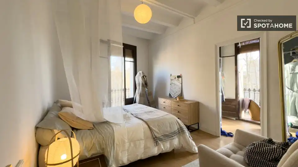Room in Barcelona, Barcelona