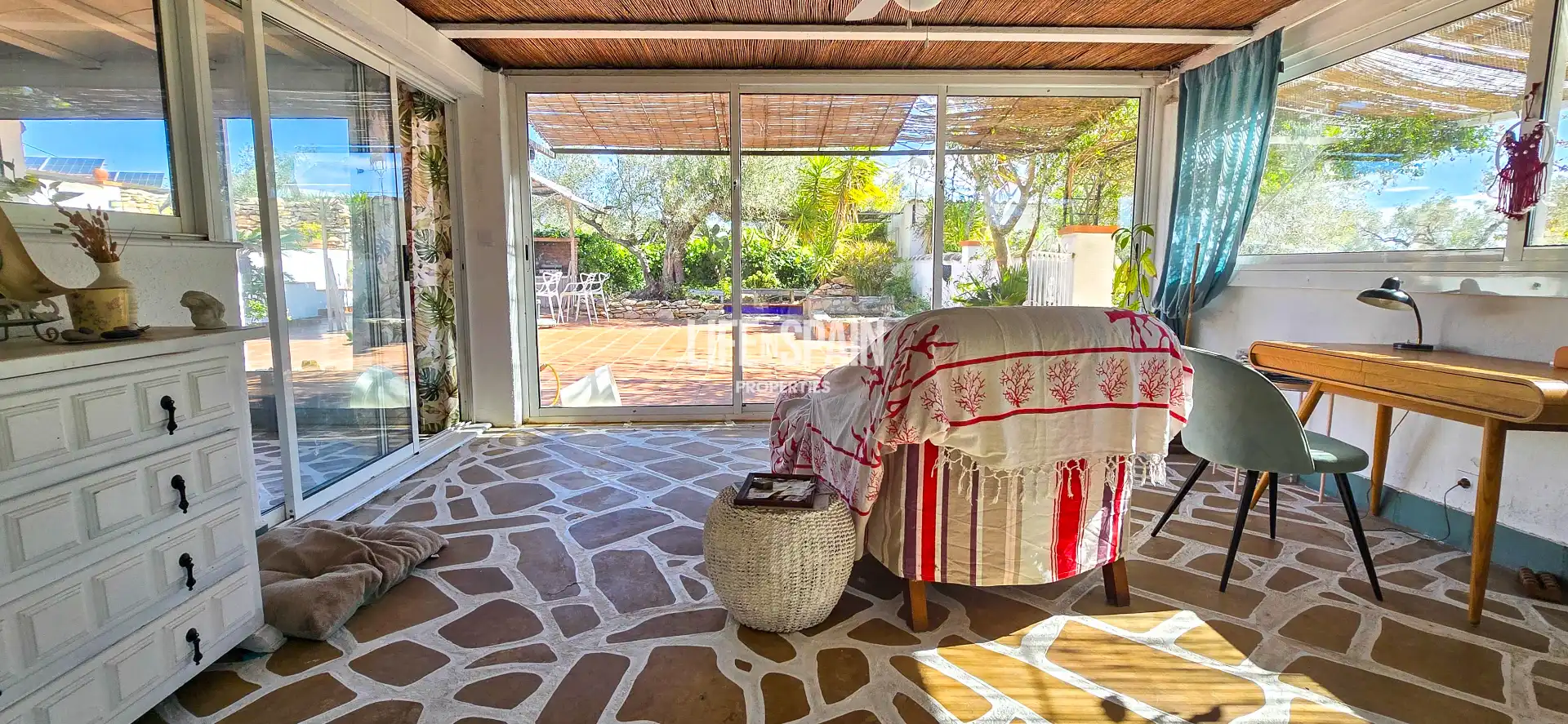 Country house with pool for sale in Camarles, imagen 10
