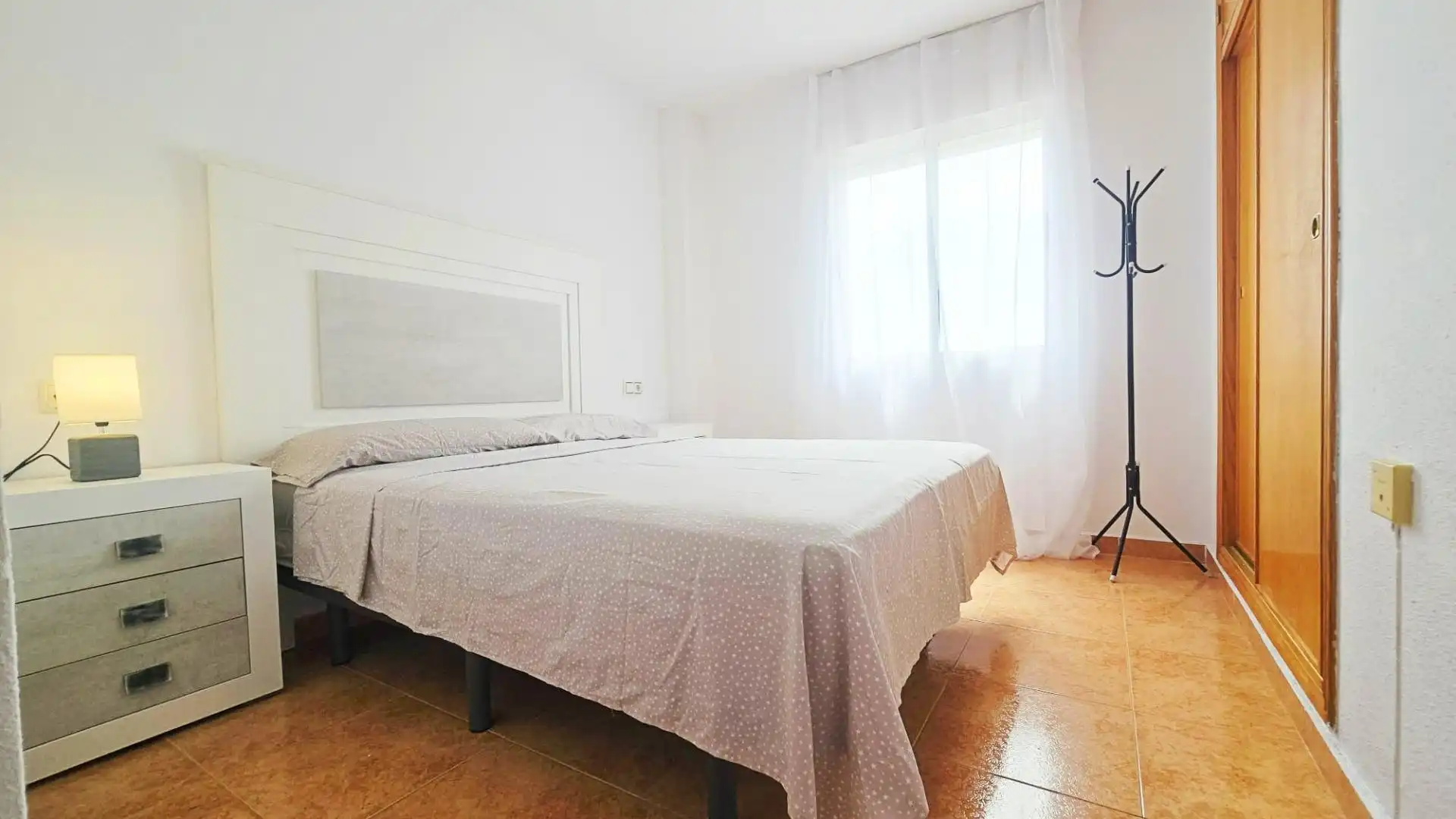 Schlafzimmer von Wohnung zum Verkauf in Torrevieja mit Terrasse, Möbliert und Gemeinschaftspool