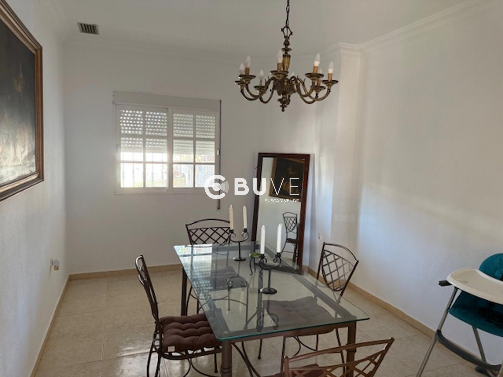 Menjador de Casa o xalet en venda en Chiclana de la Frontera amb Aire condicionat, Calefacció i Jardí privat