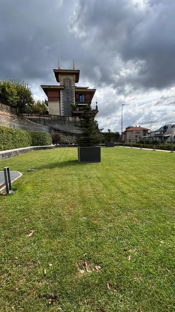 Jardí de Dúplex en venda en Getxo  amb Calefacció, Jardí privat i Terrassa