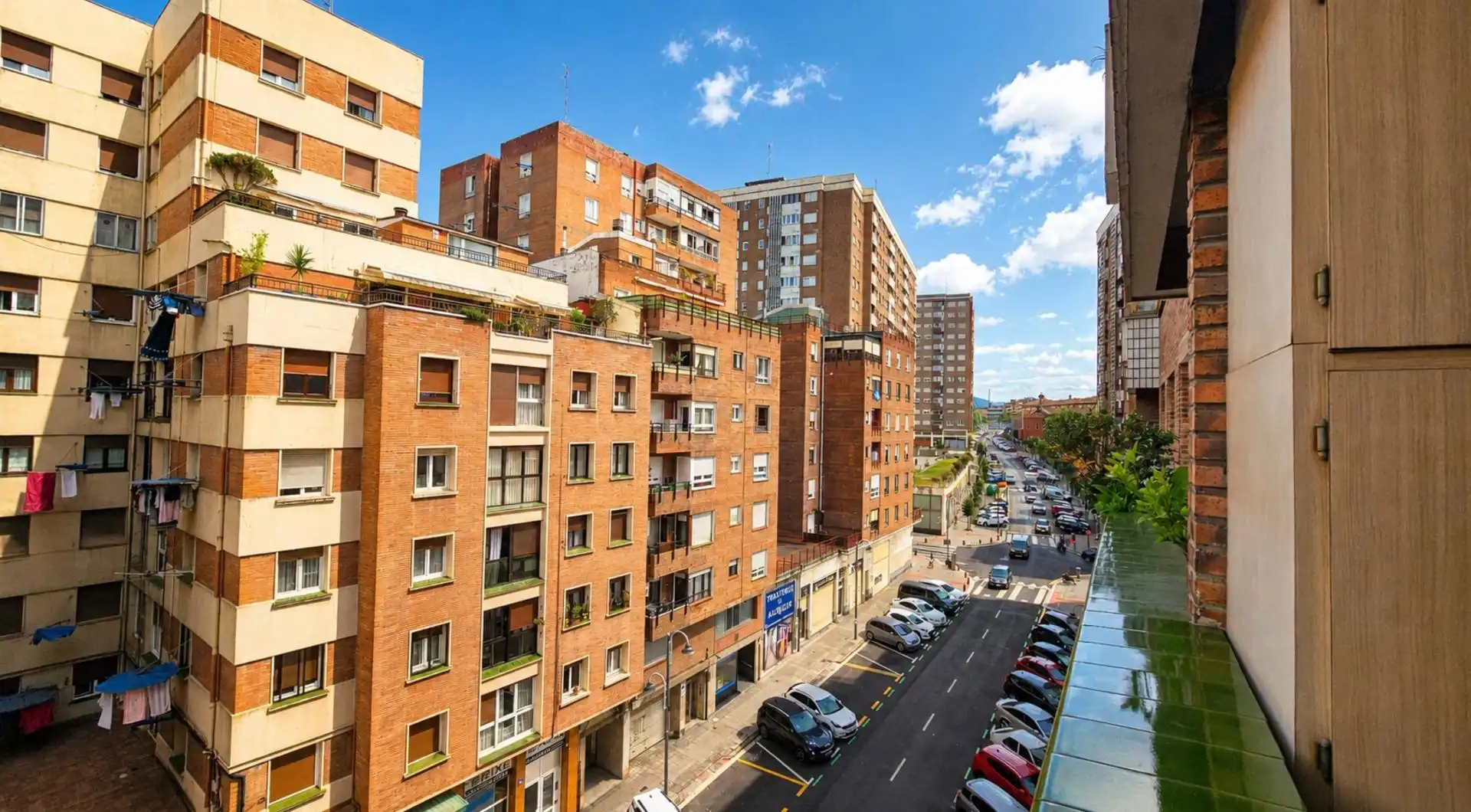 Exterior view of Flat for sale in Bilbao   with Heating and Balcony