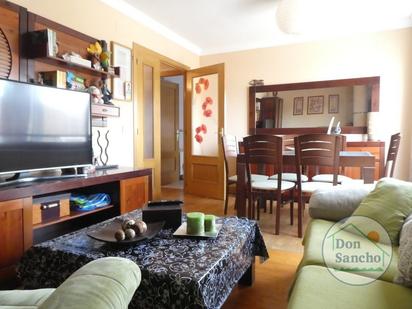 Living room of Flat for sale in Valladolid Capital  with Heating