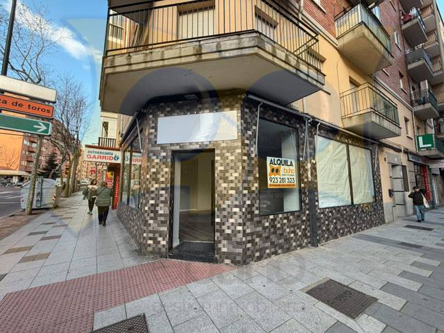 Local comercial en Alquiler en Garrido Sur