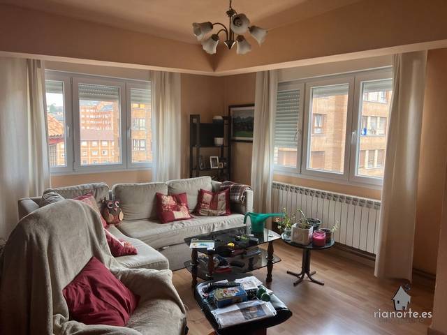 Piso en Venta en Calle Alejandro Casona, 8 en Argañosa