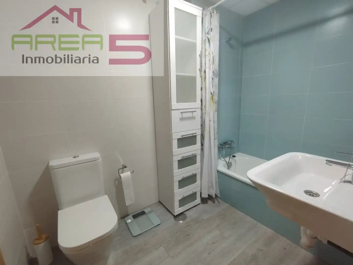 Bany de Pis de lloguer en Mérida amb Aire condicionat, Calefacció i Parquet