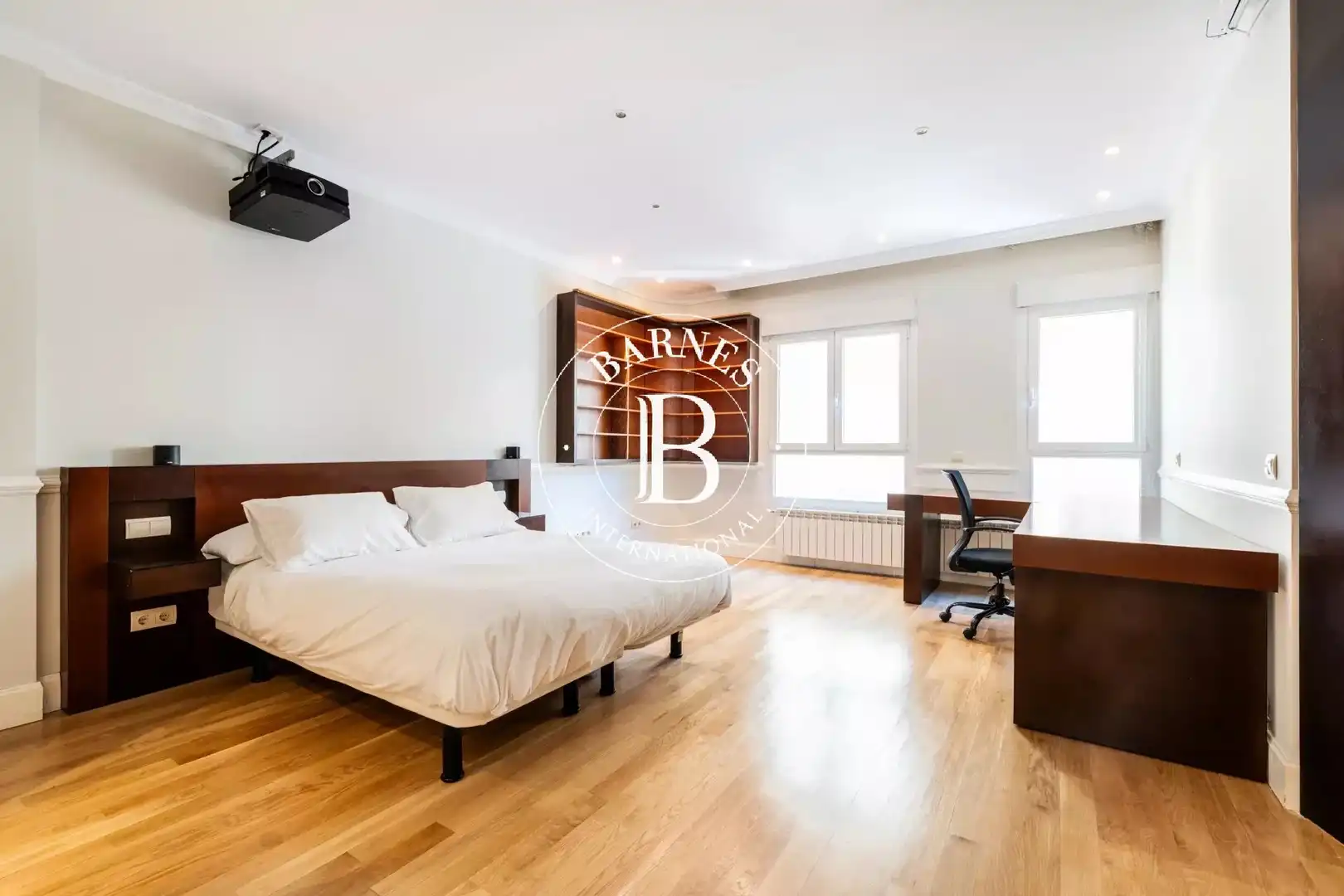 Schlafzimmer von Wohnung zur Miete in Madrid mit Klimaanlage, Heizung und Abstellraum