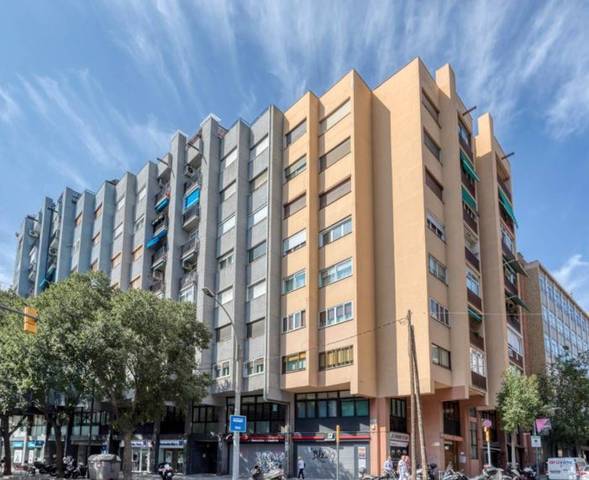 Oficina en Venta en de les Corts en Barri de les Corts