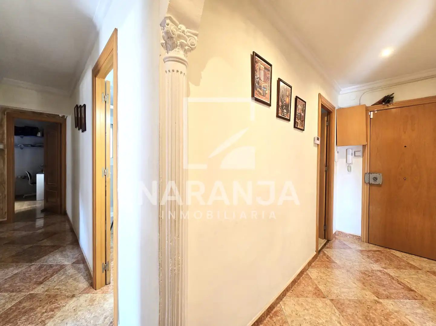 Wohnung zum Verkauf in Santa Coloma de Gramenet mit Balkon