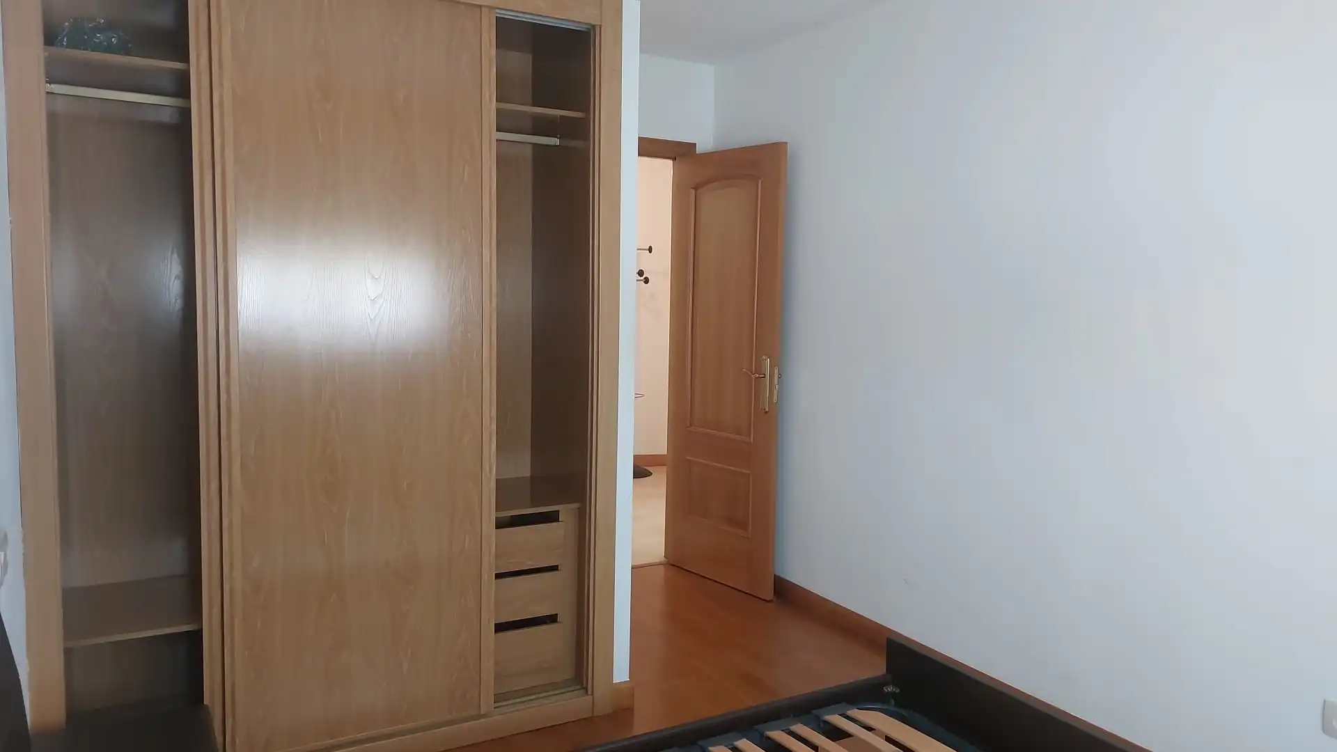 Habitación de Apartamento en venta en Castellanos de Moriscos con Calefacción, Amueblado y Horno