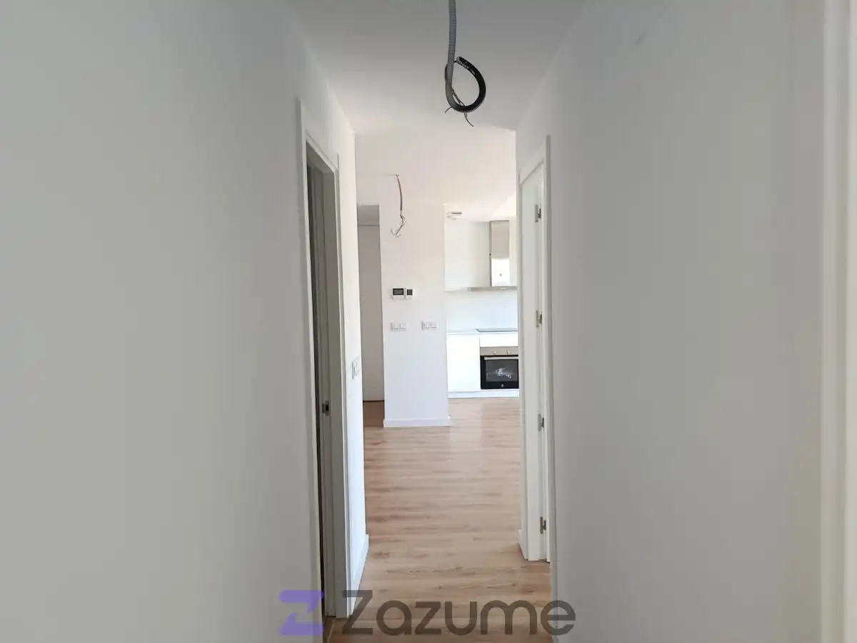 Wohnung zur Miete in Dos Hermanas mit Klimaanlage, Heizung und Privatgarten