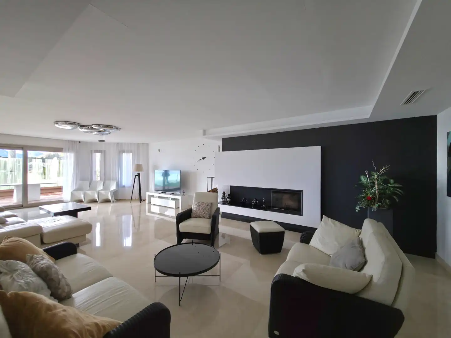 Chalet con terraza en venta en Calle Alemania 733, imagen 19
