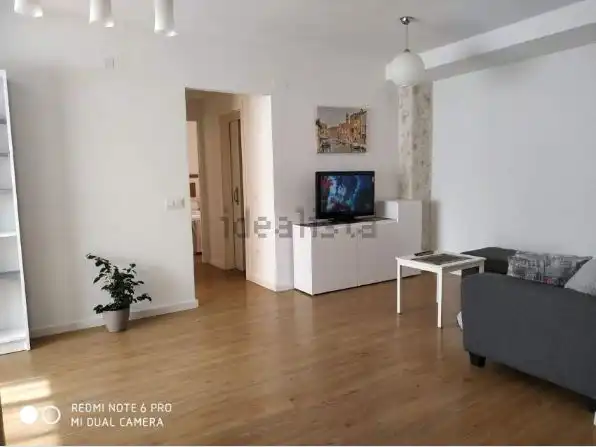 Sala de estar de Piso de alquiler en Moncada con Aire acondicionado, Amueblado y Horno