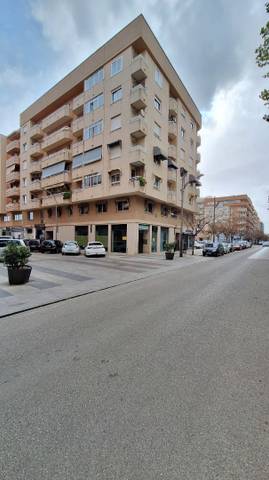 Oficina en Venta en Carrer de l'Alcalde Juan Sancho en Oliva pueblo