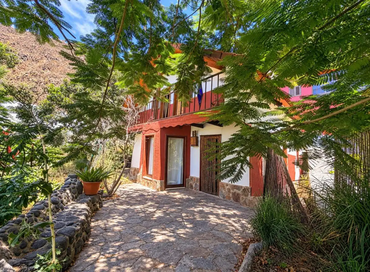 Exterior view of Houses for sale in Valle Gran Rey, Santa Cruz de Tenerife
