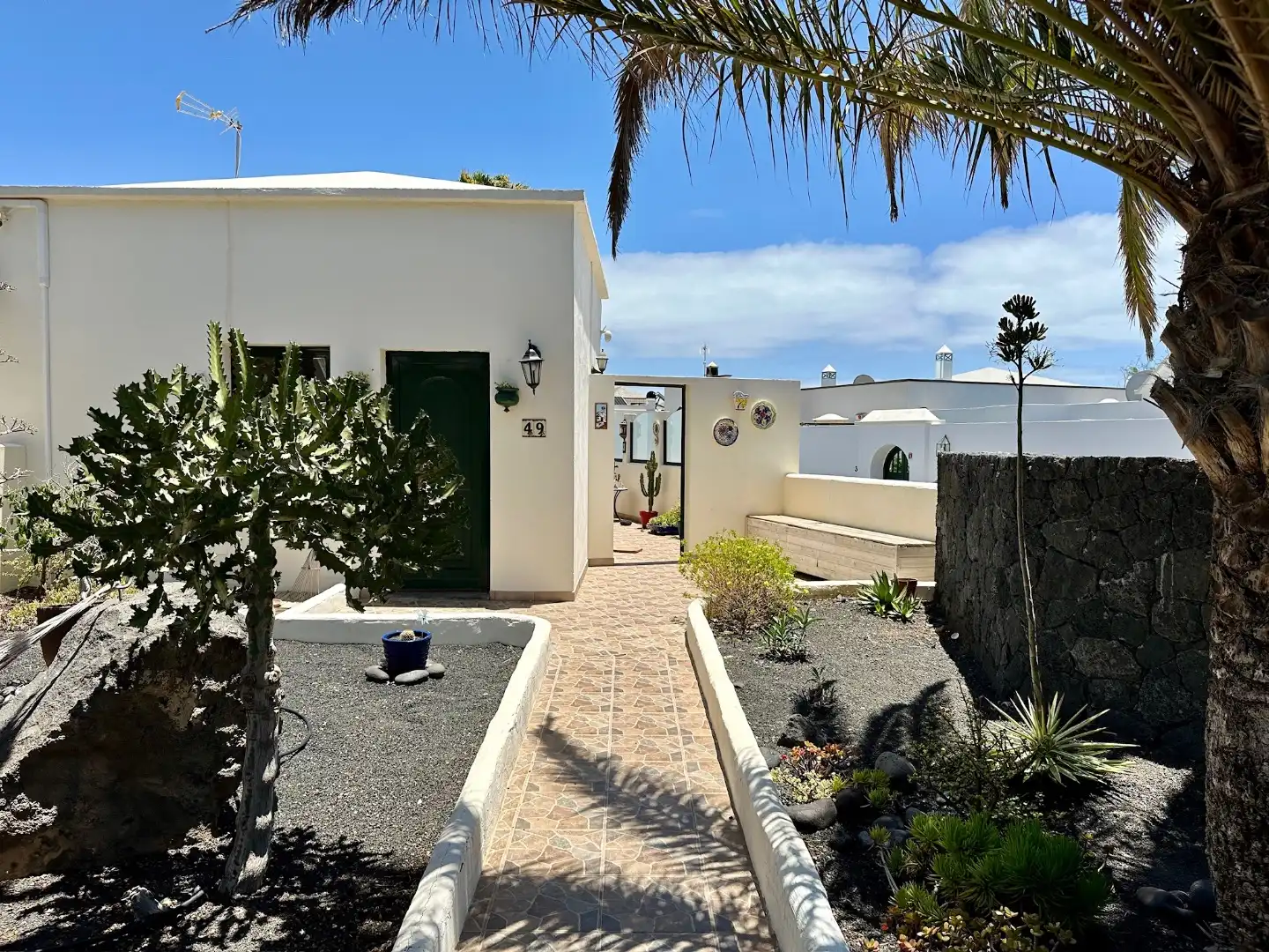 Vista exterior de Casa o chalet en venta en Teguise con Aire acondicionado, Jardín privado y Terraza