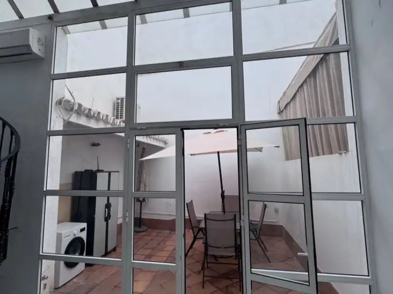 Terrace of Flat for rent in Sevilla  with Air Conditioner, Terrace and Furnished