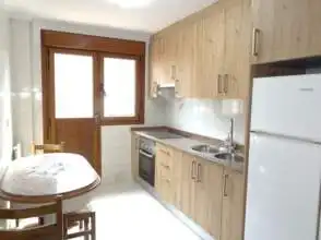 Cocina de Piso de alquiler en Gijón  con Calefacción, Parquet y Trastero