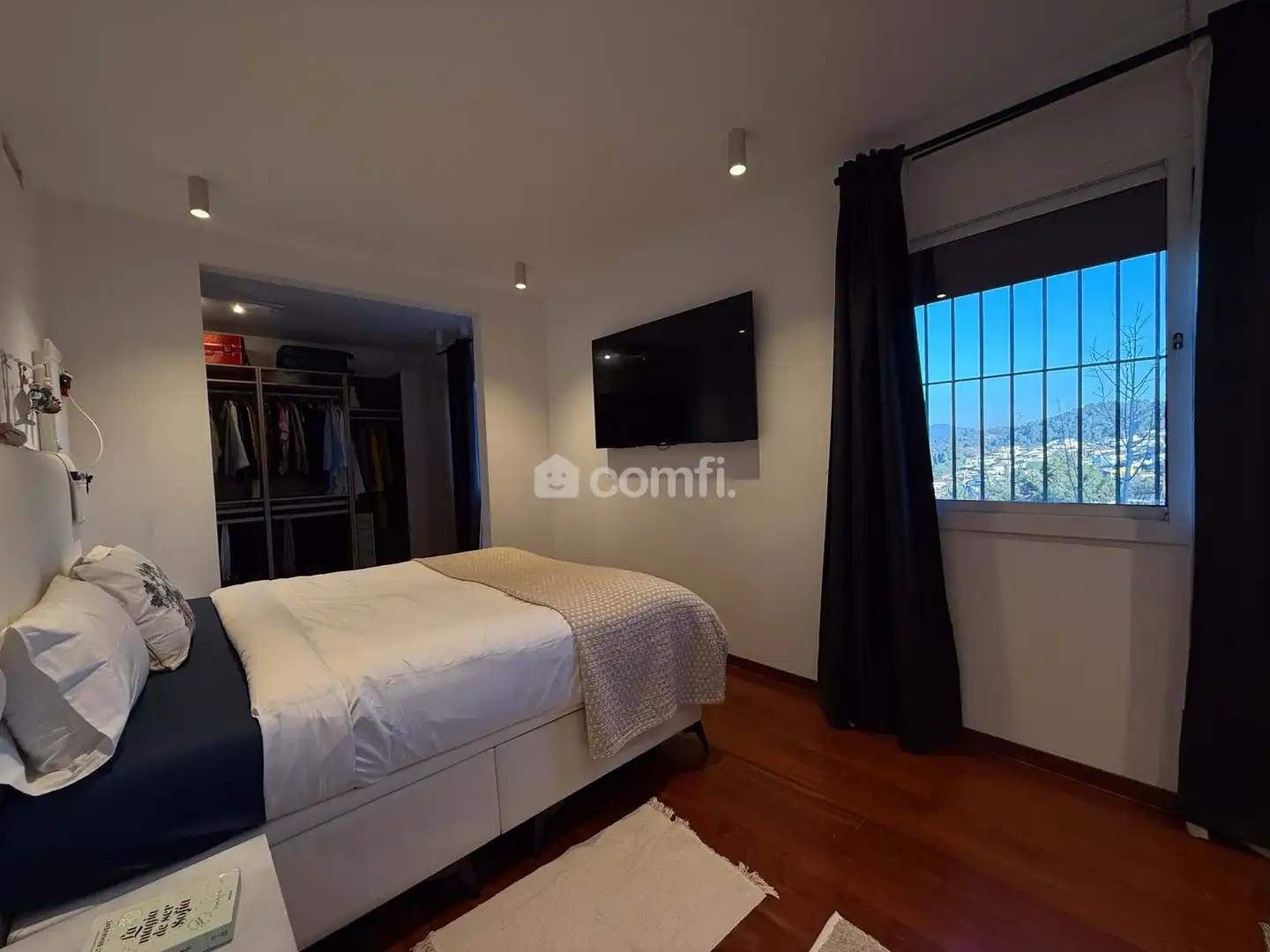 Habitación de Casa adosada de alquiler en Sant Vicenç Dels Horts con Aire acondicionado, Calefacción y Terraza