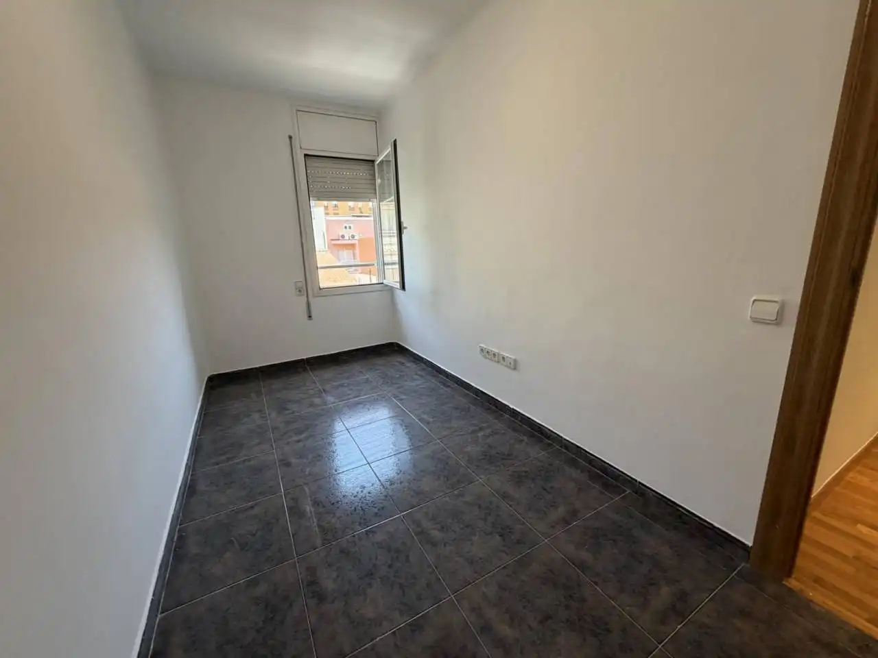 Habitación de Piso en venta en Sabadell con Calefacción y Parquet