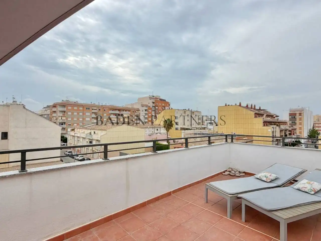 Terrassa de Àtic de lloguer en Vinaròs amb Aire condicionat, Terrassa i Moblat