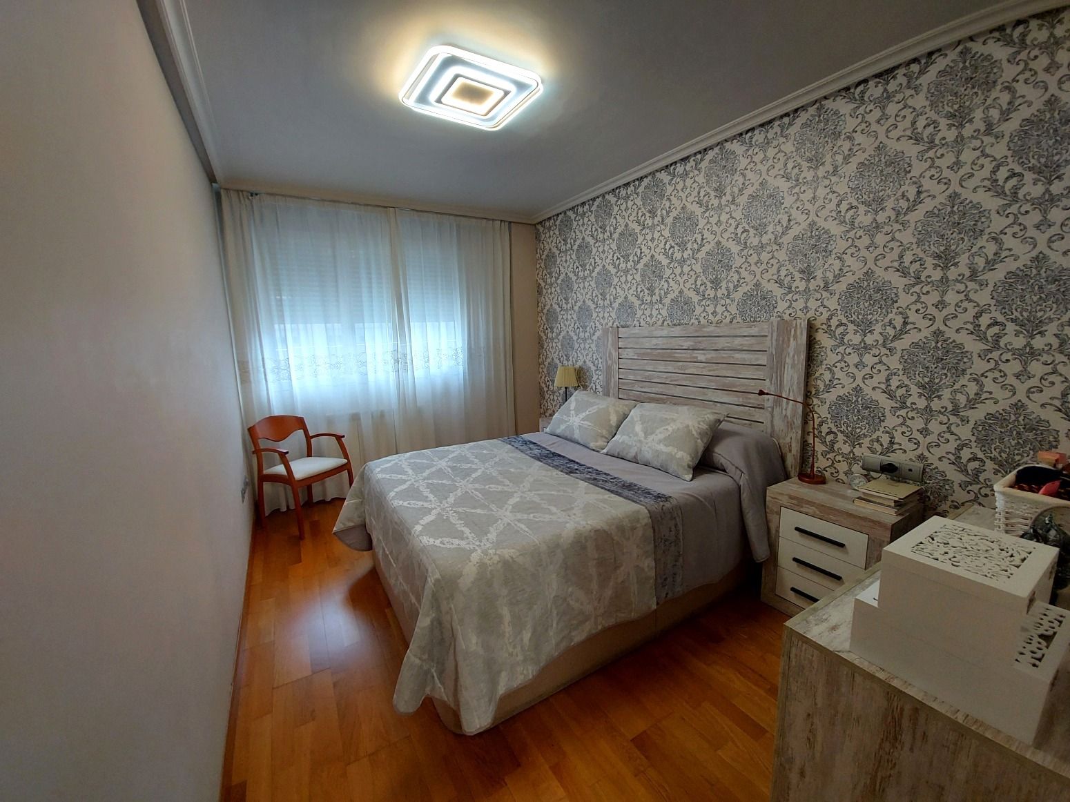 Bedroom of Flat for sale in  Logroño  with Heating, Parquet flooring and Terrace