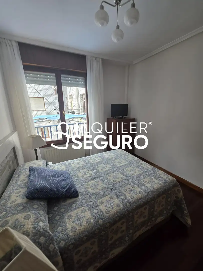 Bedroom of Flat for rent in Mungia  with Heating and Furnished