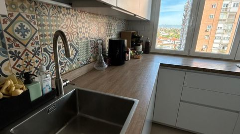 Foto 2 de Piso en venta en Calle de José Arcones Gil, Pueblo Nuevo, Madrid Capital