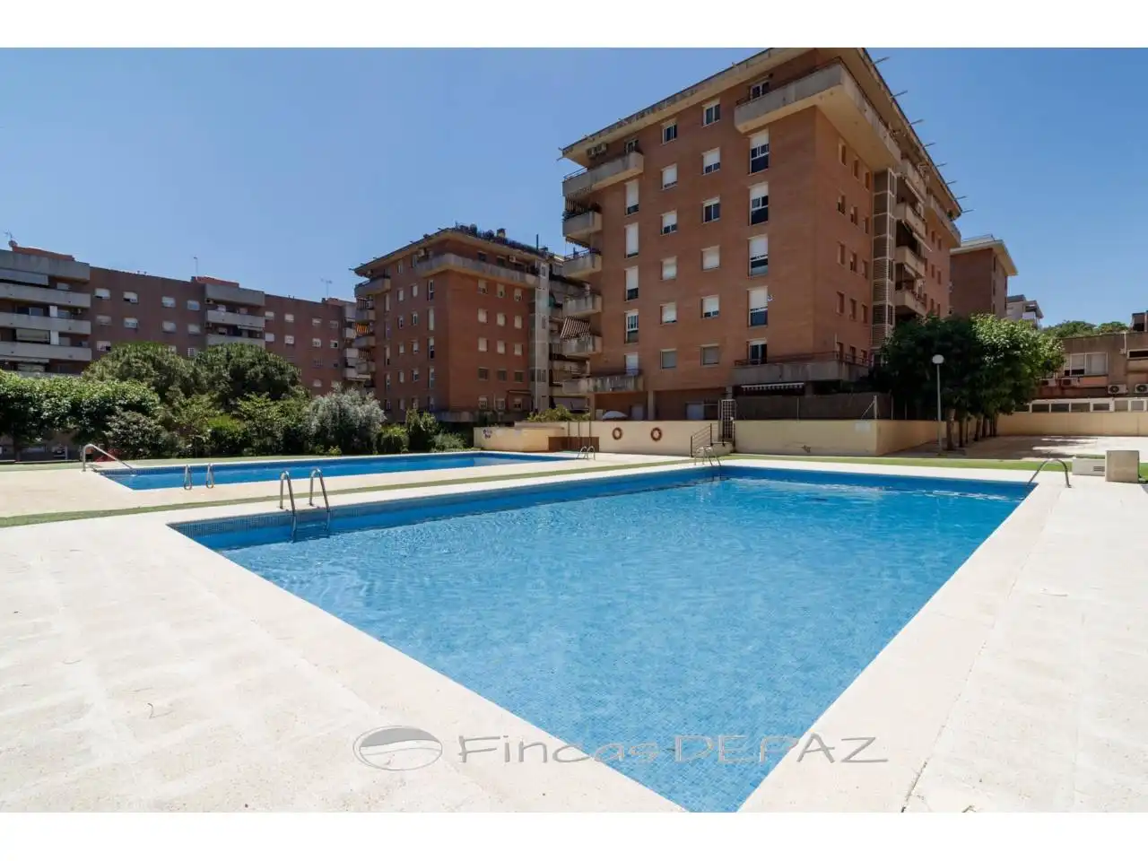 Piscina de Pis en venda en Castelldefels amb Aire condicionat, Calefacció i Terrassa