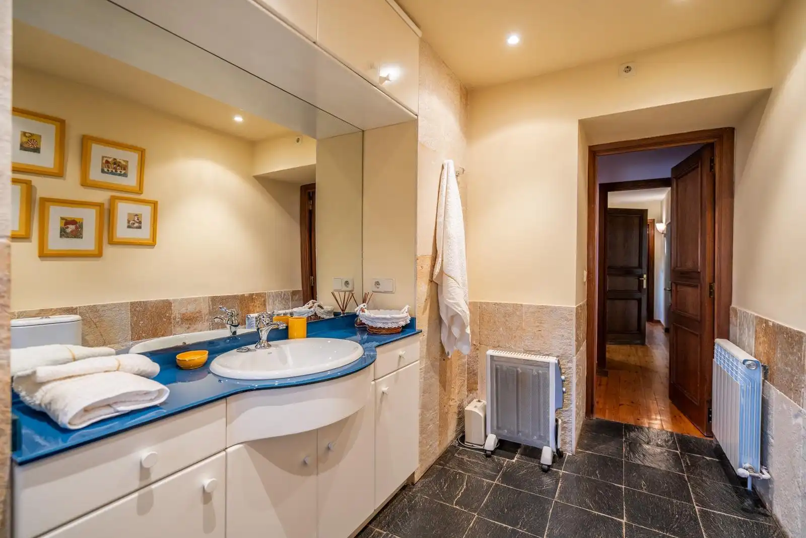 Baño de Casa o chalet en venta en El Espinar con Calefacción, Jardín privado y Terraza
