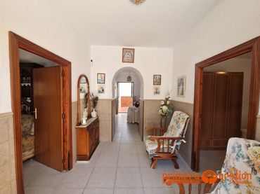 Haus zum Verkauf in Lora del Río