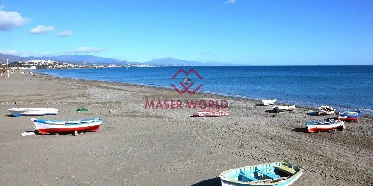 Chalet con piscina en venta en El Castillo, imagen 8