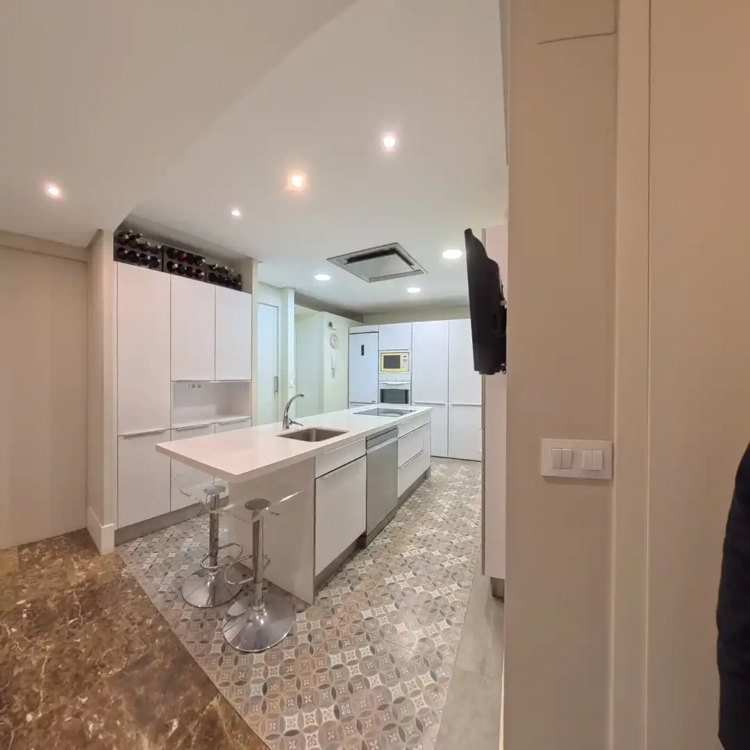 Cocina de Piso en venta en Sevilla con Aire acondicionado, Calefacción y Trastero