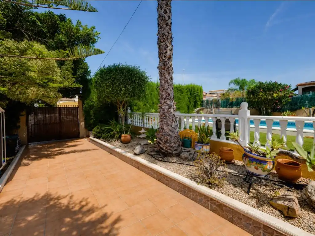 Casa con piscina en venta en Calle Jose Carreras, imagen 4