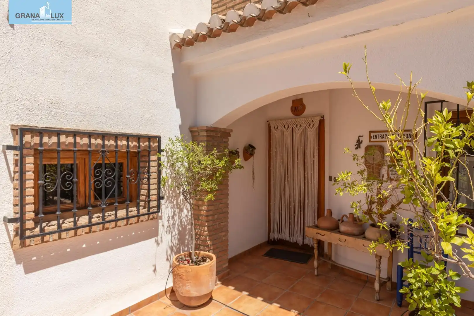 Haus oder Chalet zum Verkauf in La Zubia mit Klimaanlage, Heizung und Gemeinschaftspool