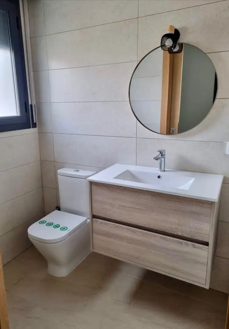 Casa adosada en venta en Carrer dels Prats, 6, Alió