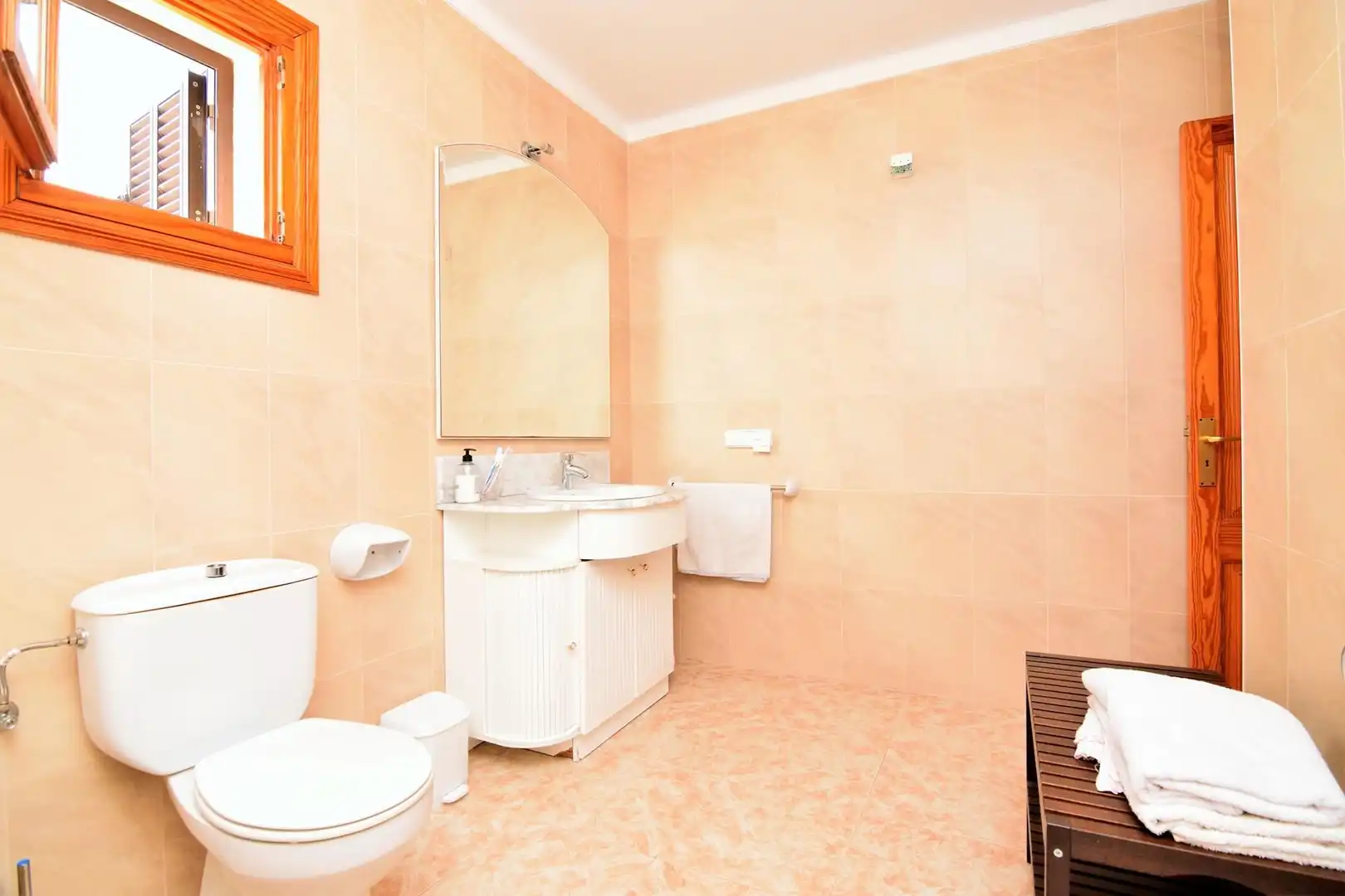 Badezimmer von Haus oder Chalet zur Miete in Artà mit Klimaanlage, Heizung und Terrasse