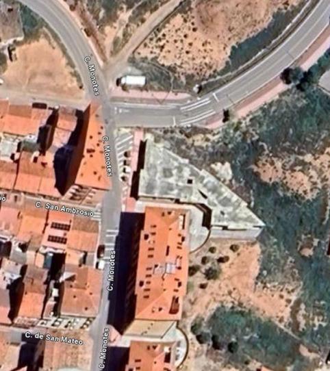 Foto 2 de Edifici en venda a Arrabal - Carrel - San Julián, Teruel