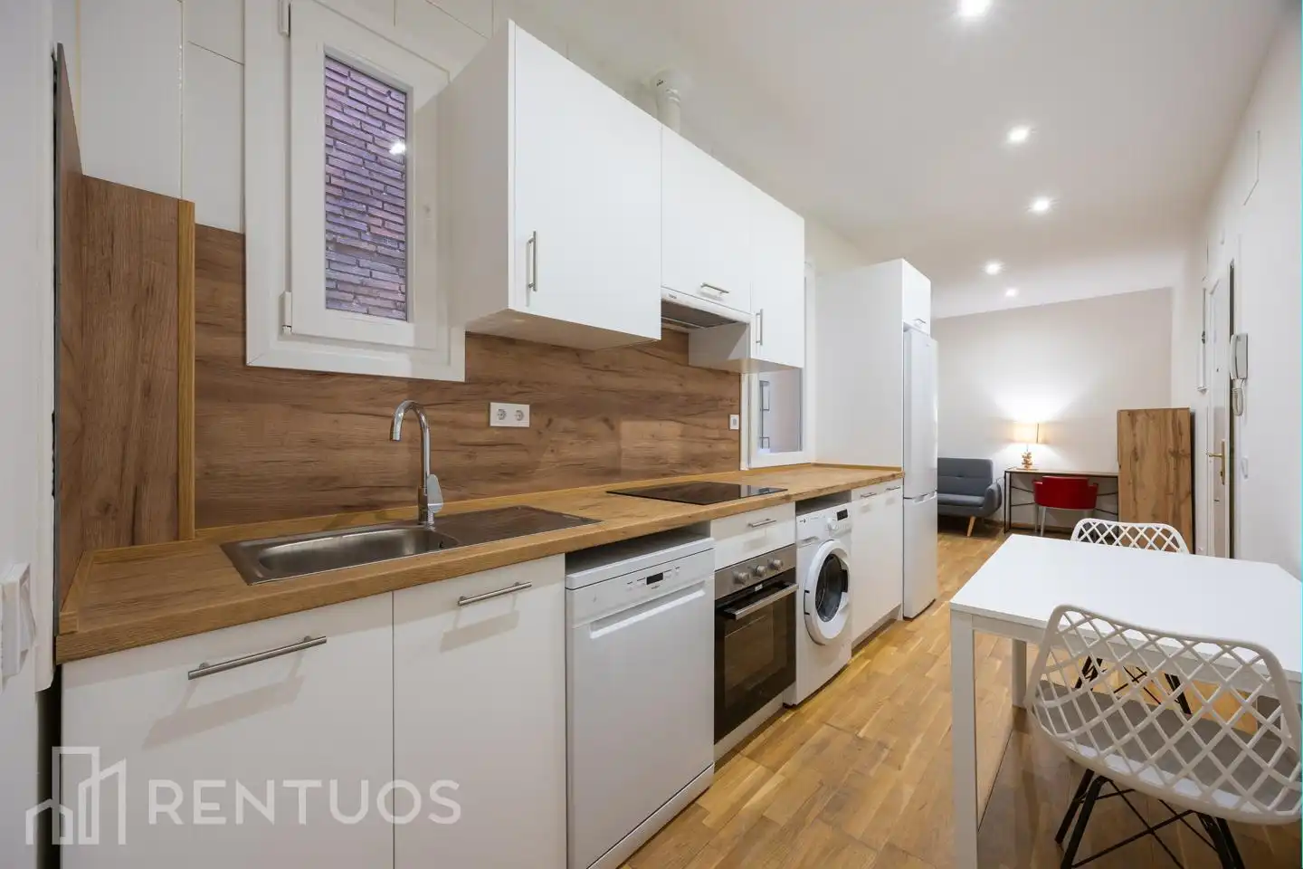 Kitchen of Flat for rent in Madrid  with Air Conditioner, Heating and Furnished