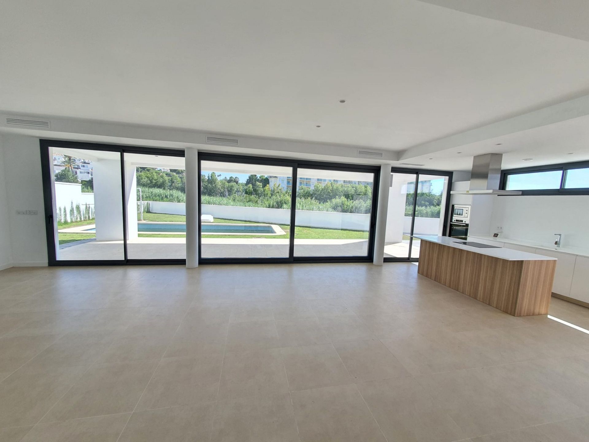 Living room of House or chalet for sale in Manilva  with Terrace and Swimming Pool