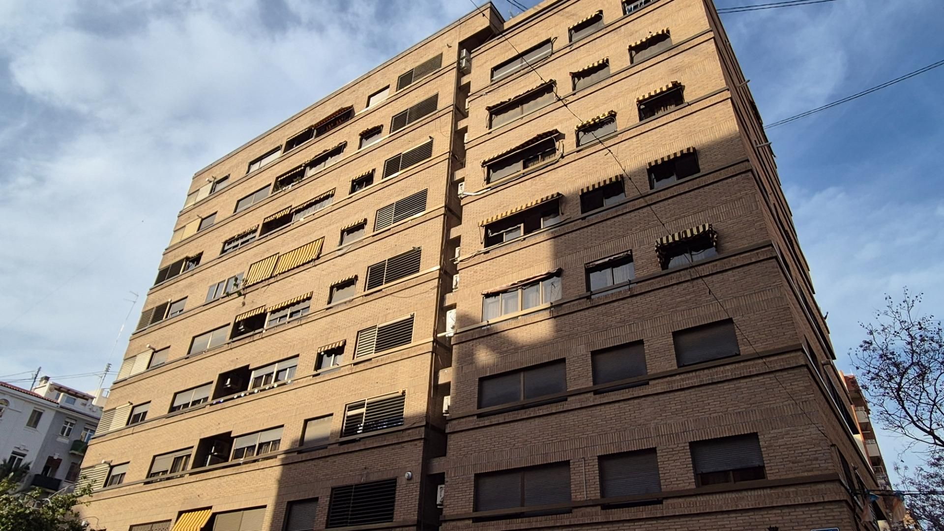 Wohnung zum verkauf in  OBISPO JAIME PEREZ, 1, Mont-Olivet, Quatre Carreres,  Valencia Capital