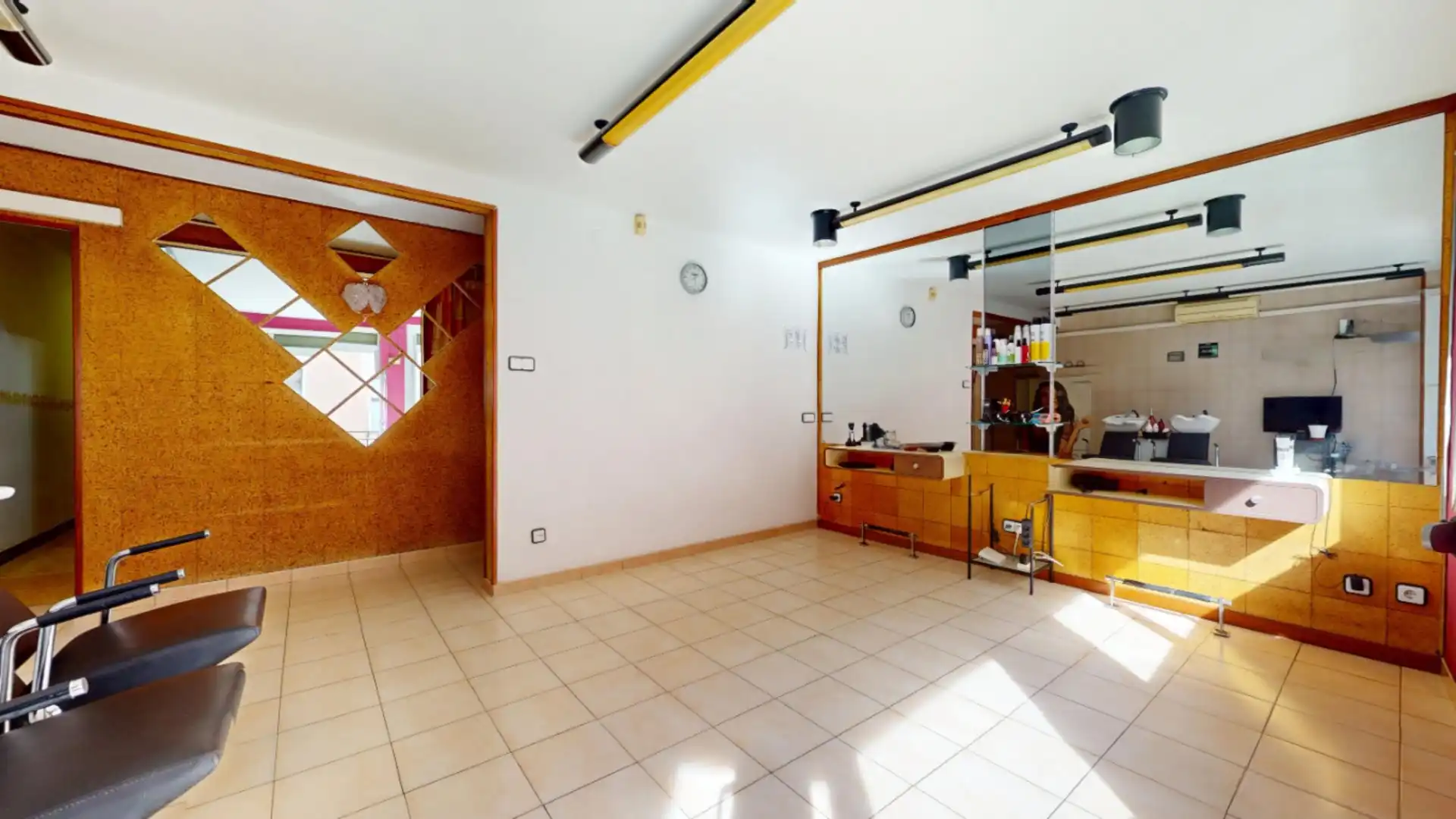 Kitchen of Flat for sale in Barcelona  with Air Conditioner, Terrace and Balcony