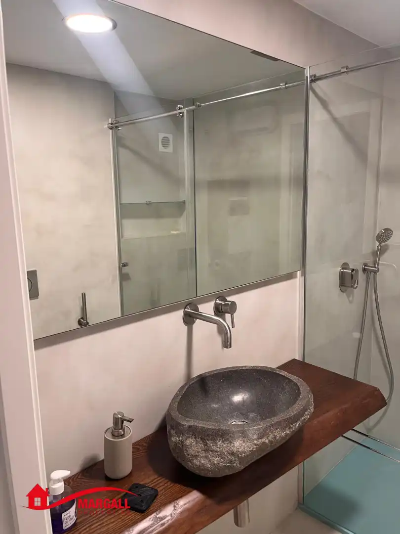 Baño de Casa adosada de alquiler en La Pobla de Farnals con Aire acondicionado, Calefacción y Terraza