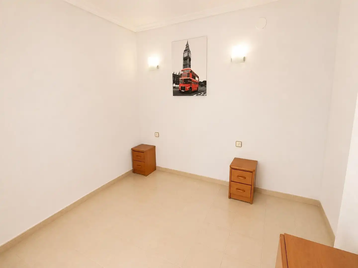 Habitación de Ático en venta en Salou con Terraza, Amueblado y Piscina comunitaria