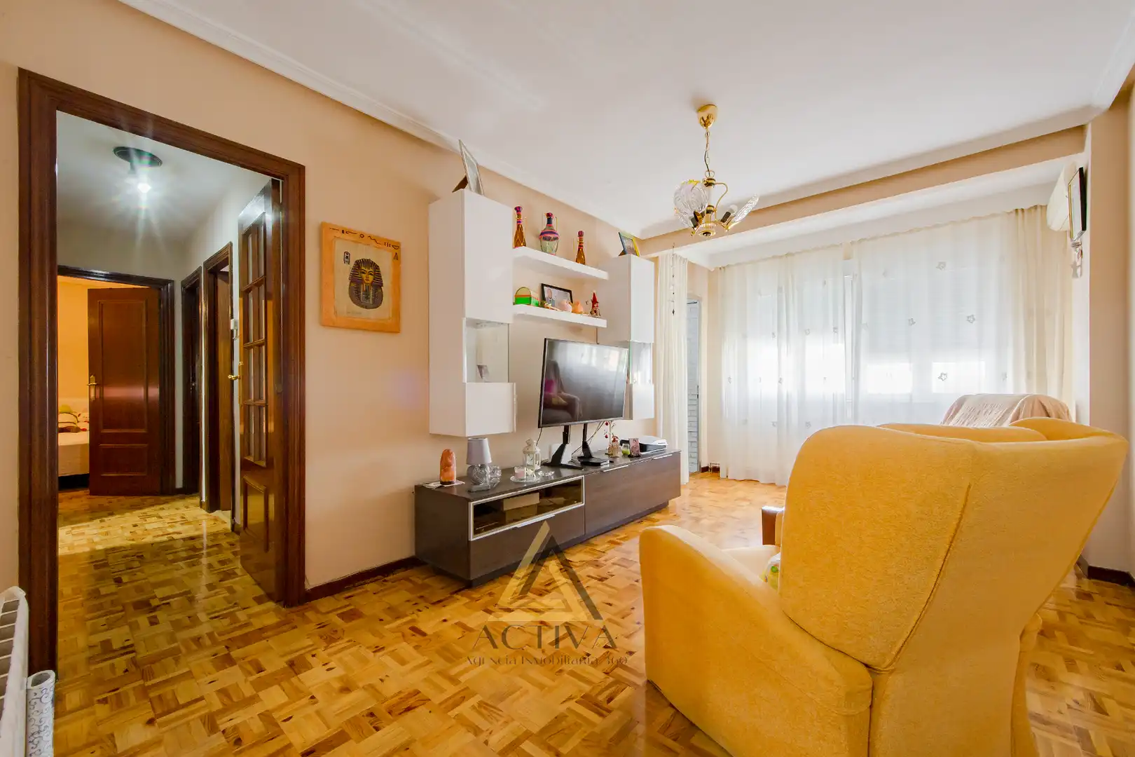 Living room of Flat for sale in Fuenlabrada  with Air Conditioner, Terrace and Furnished