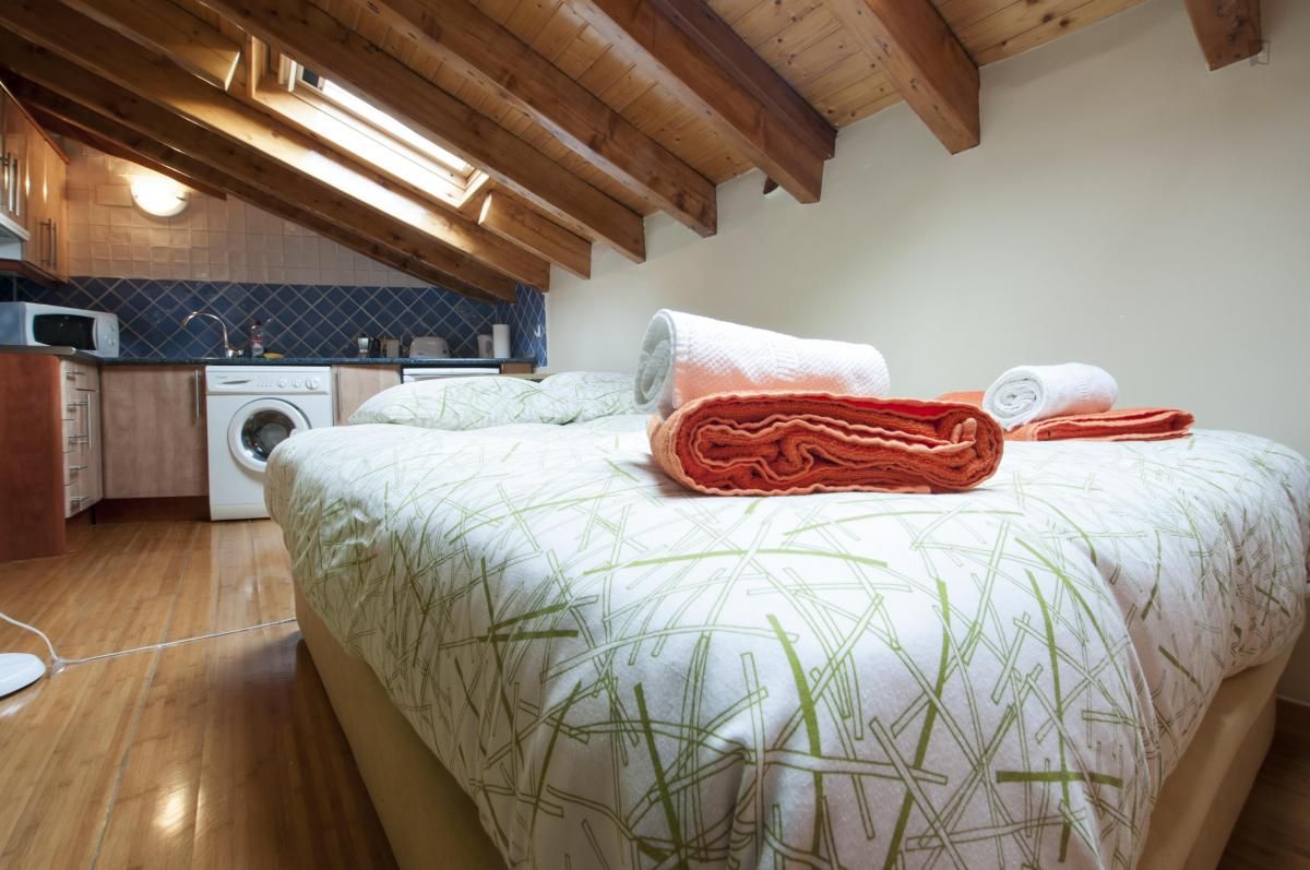 Estudio de alquiler en Universidad - Malasaña