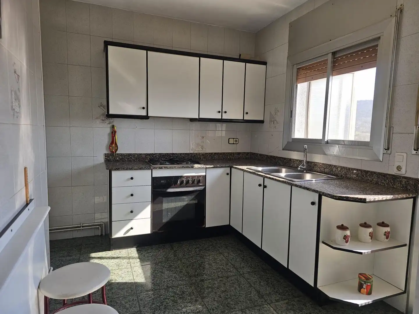 Cocina de Casa o chalet en venta en Esparreguera con Jardín privado, Terraza y Piscina