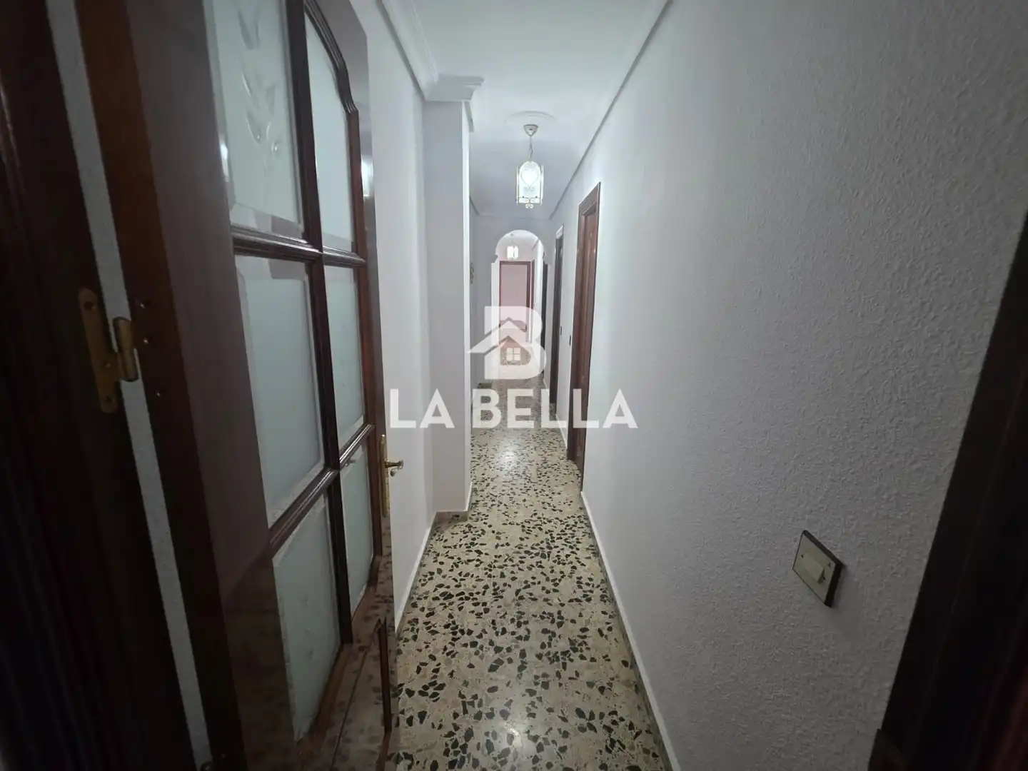 Piso en venta en Sevilla con Aire acondicionado, Amueblado y Balcón